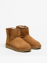 Botas UGG Mini Bailey con cremallera
