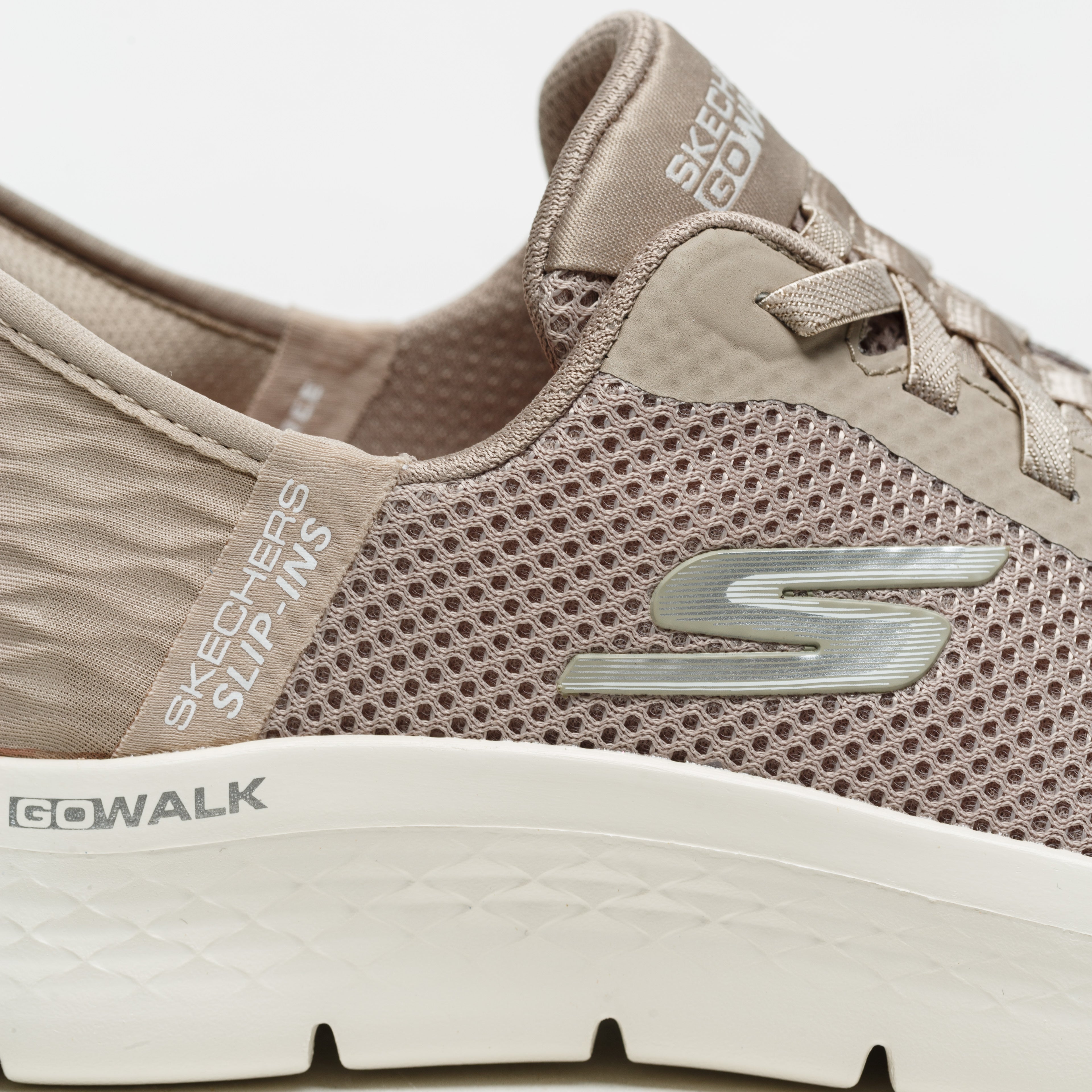 Skechers Beige Sneakers