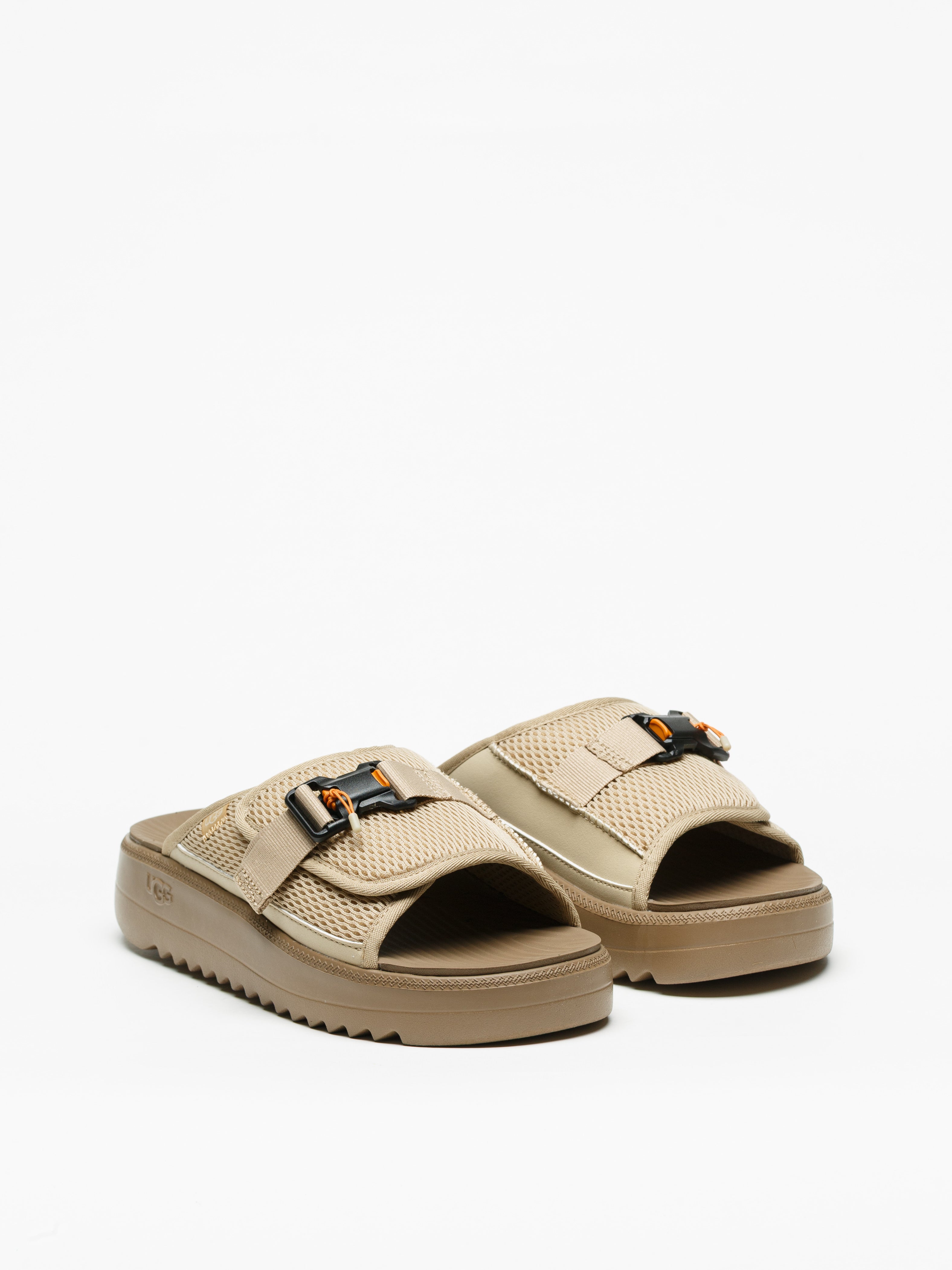 Chinelos Ugg Maxxer 2.0