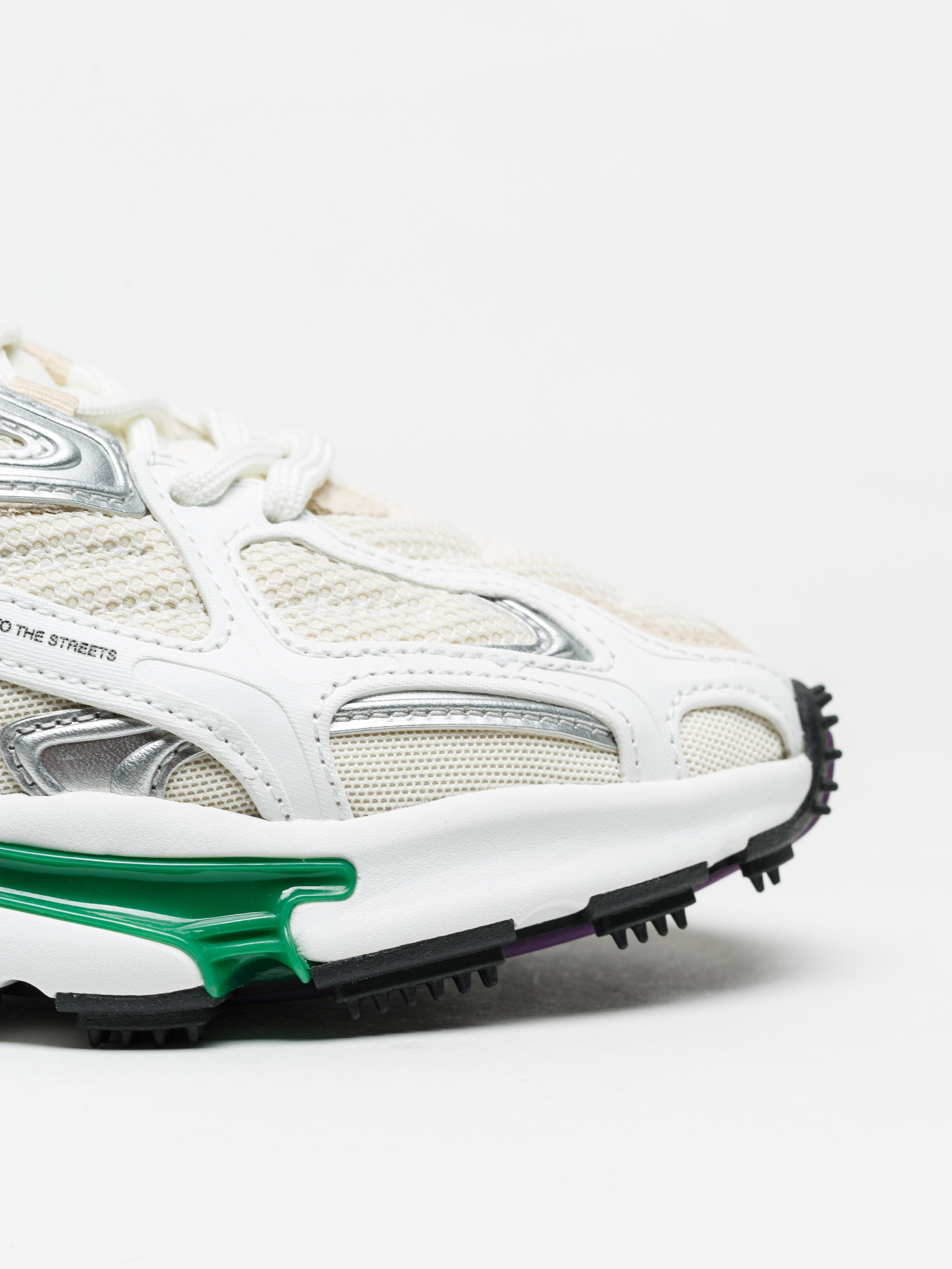 Lacoste L003 2K24 Sneakers