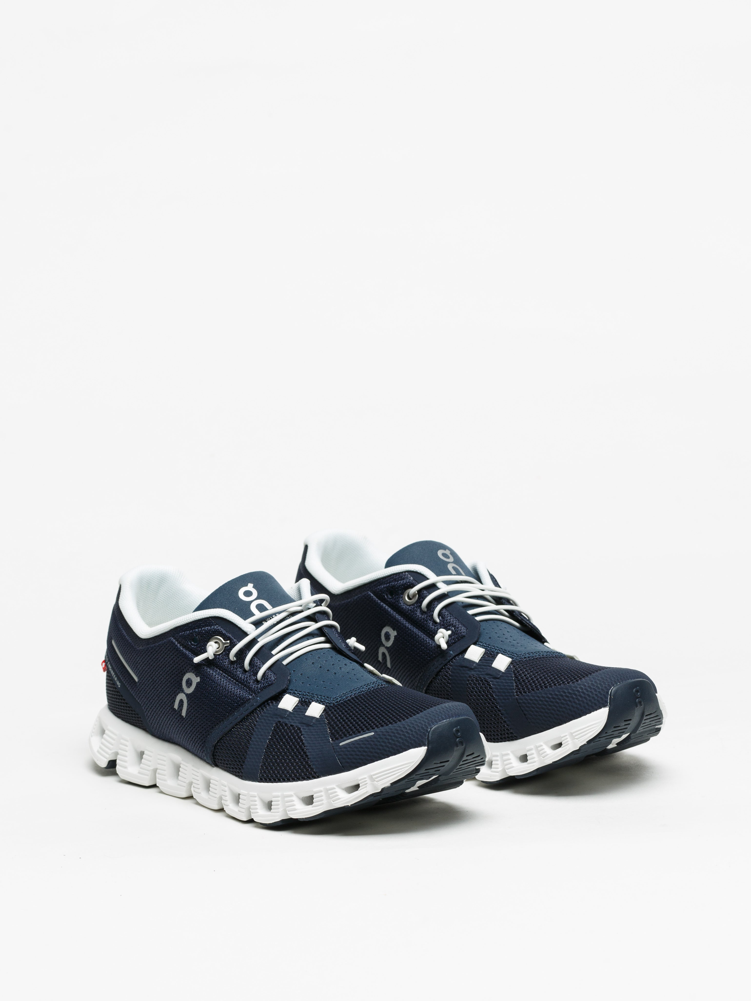 On Cloud 5 Sneakers