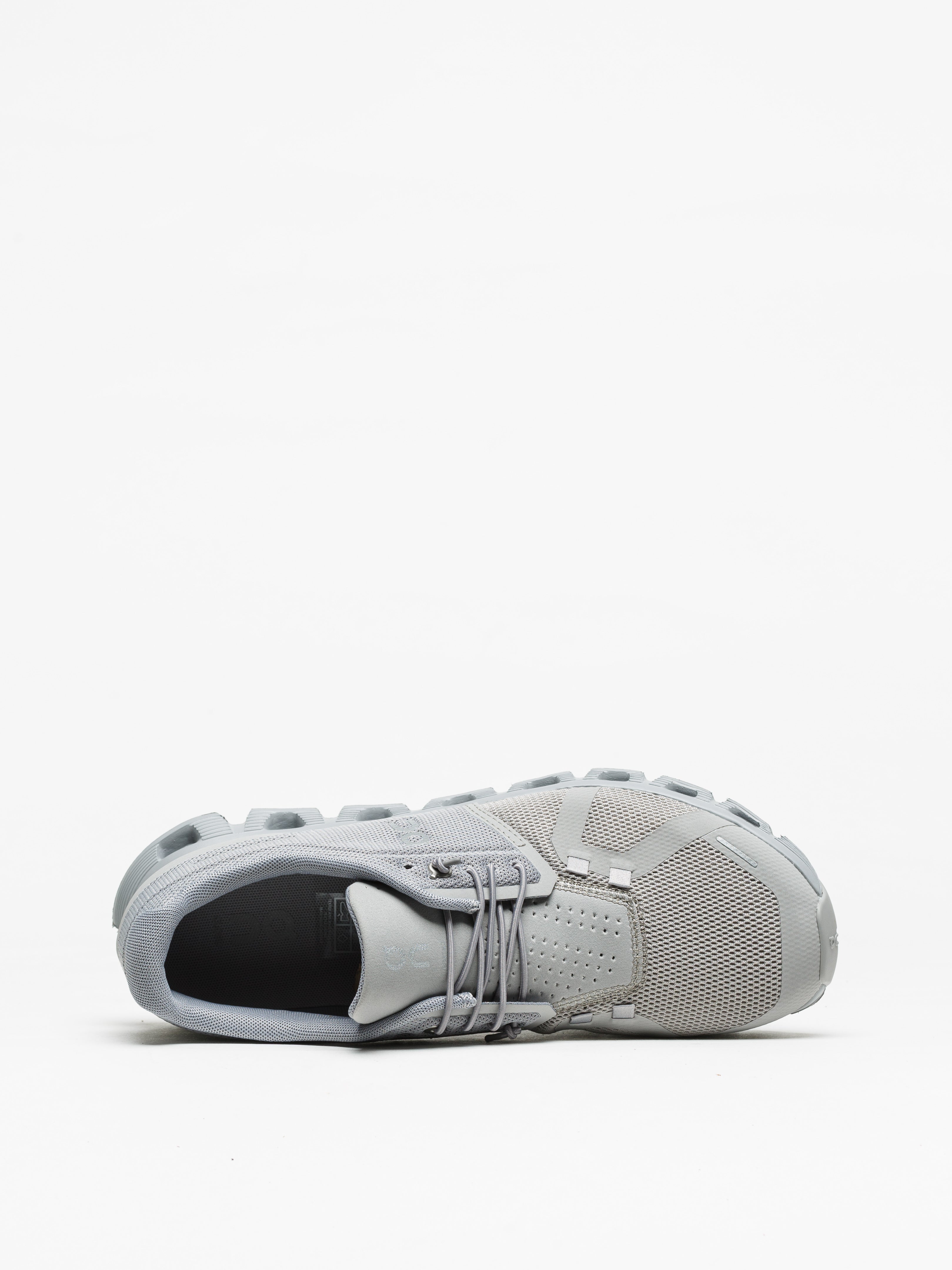 On Cloud 5 Sneakers