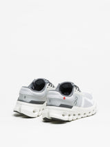 En los zapatos Cloudrunner 2