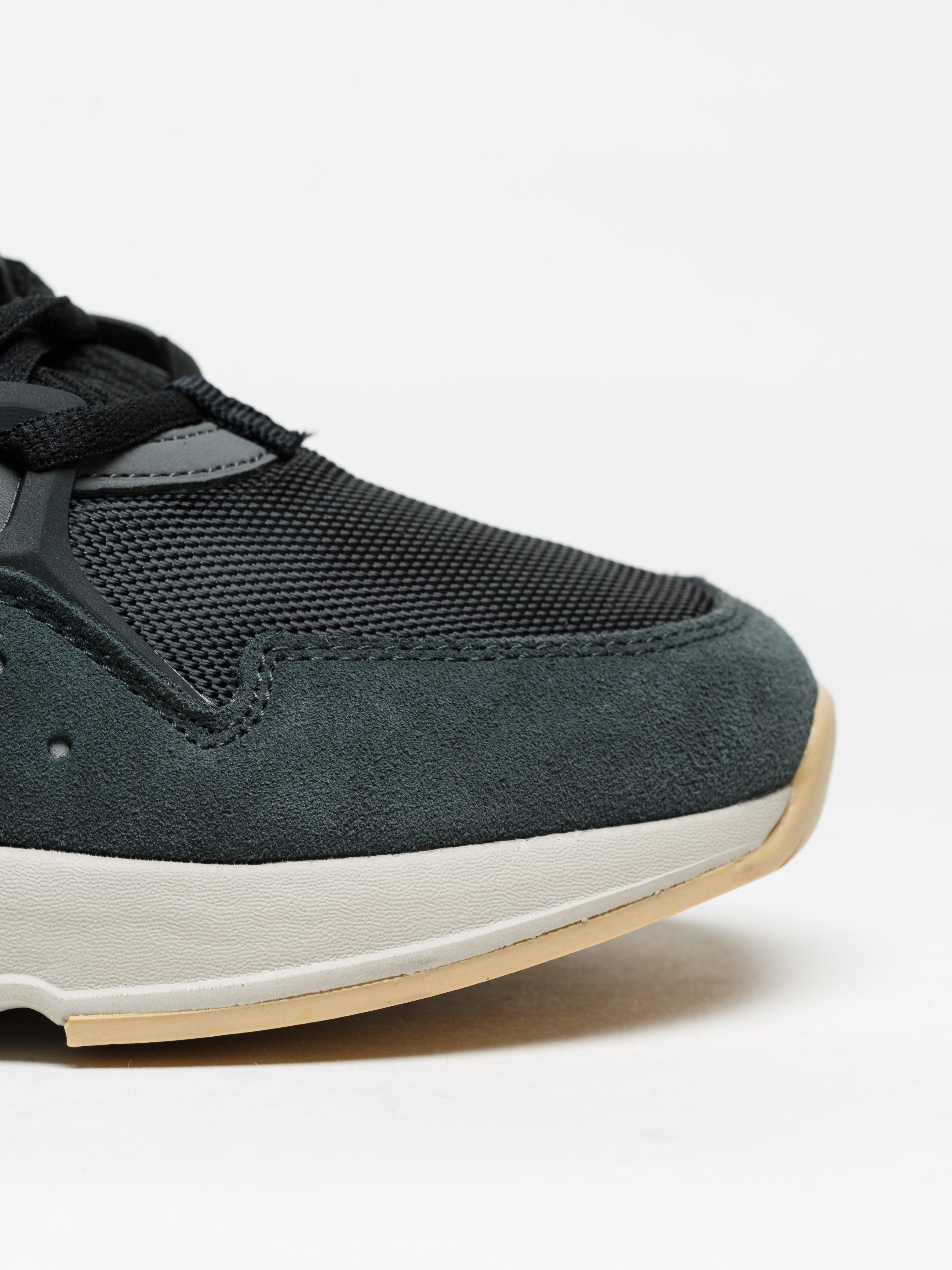 Munich Clik Sneakers