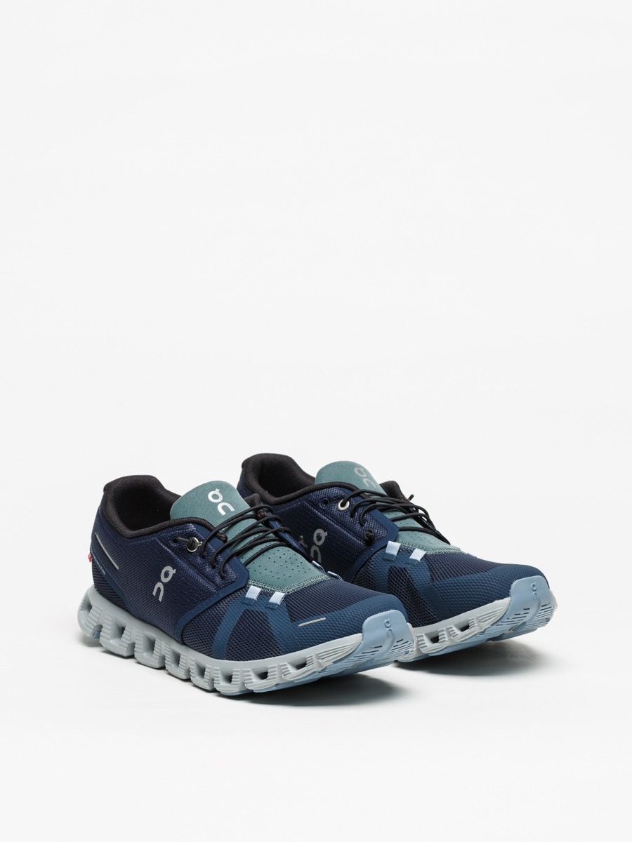 On Cloud 5 Sneakers
