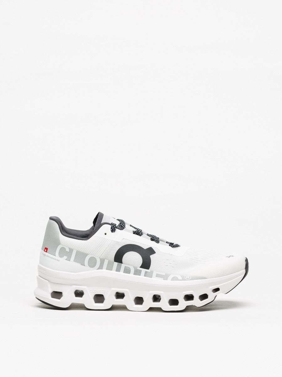 On Cloudmonster Sneakers