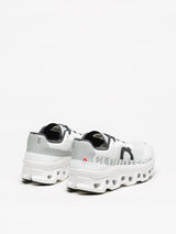 On Cloudmonster Sneakers