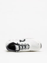 On Cloudmonster Sneakers