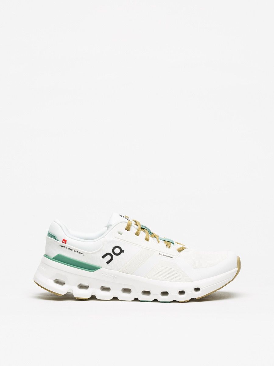 On Cloudrunner 2 Shoes