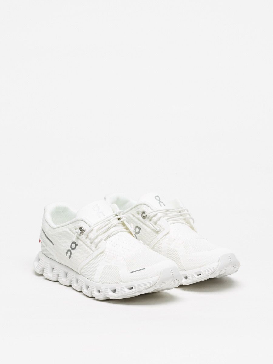 En los zapatos Cloud 5