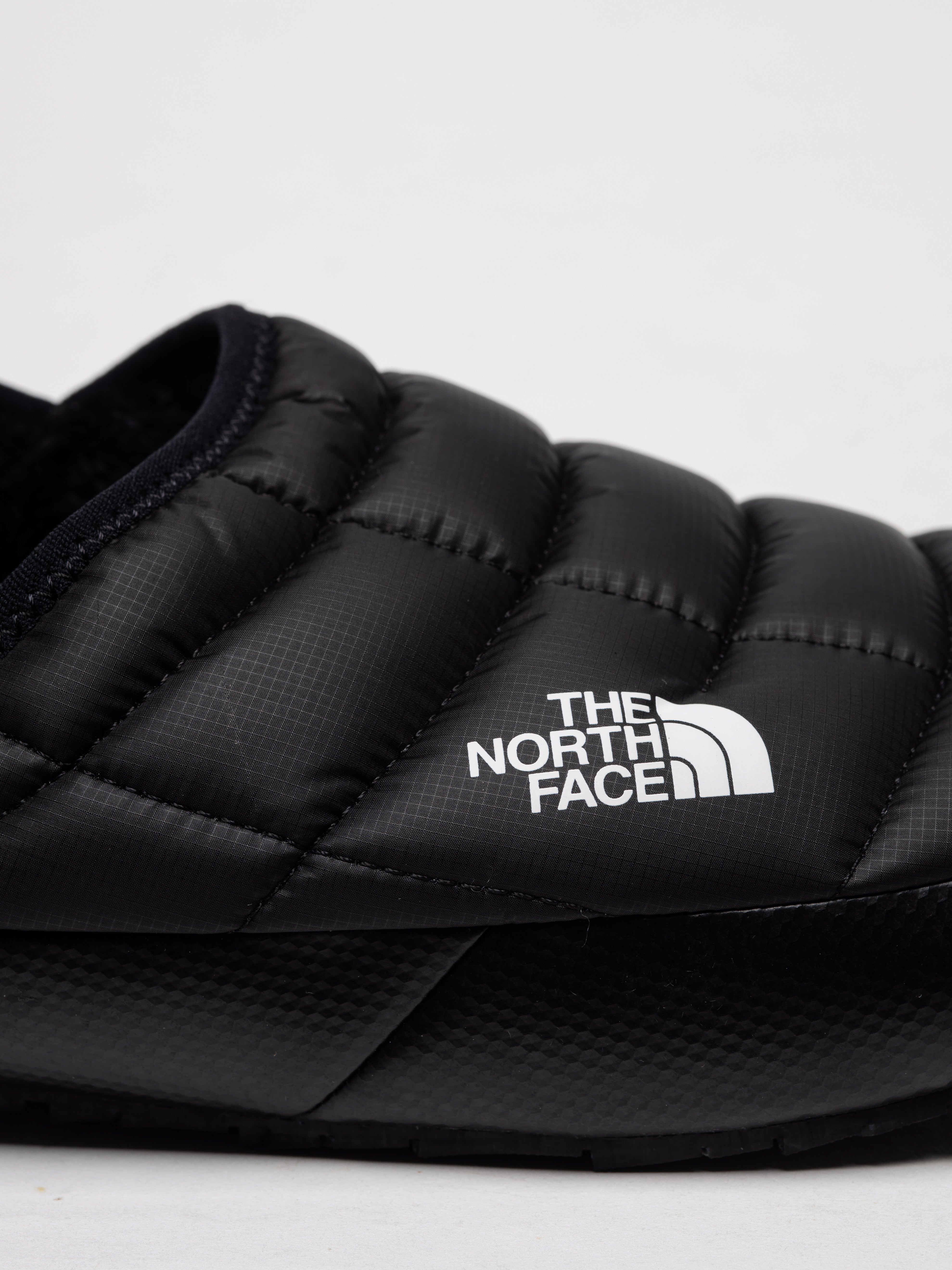 Chinelos North Face Thermoball V