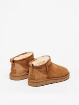Bota Ugg Classic Ultra Mini