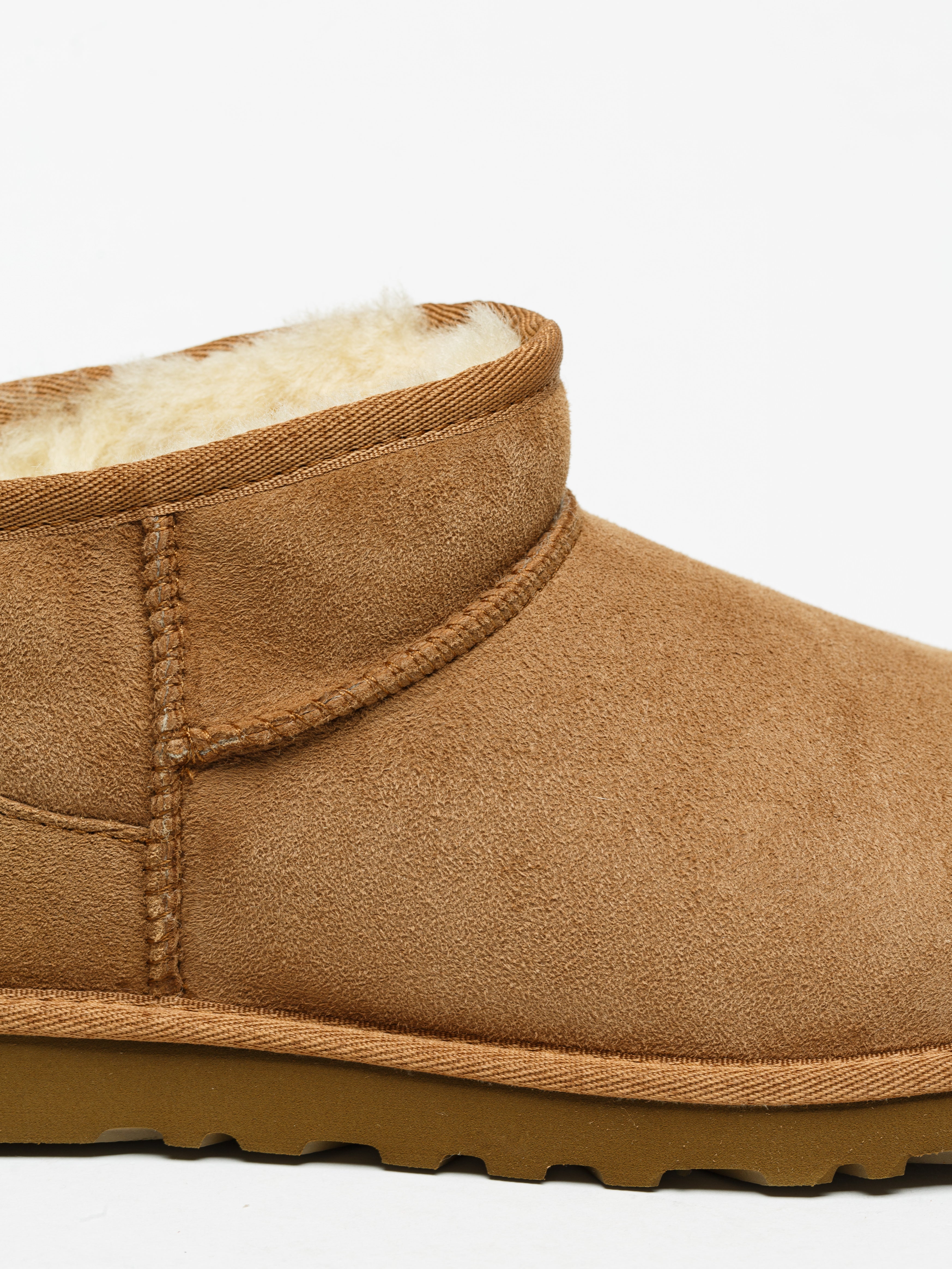 Botas Ugg Classic Ultra Mini