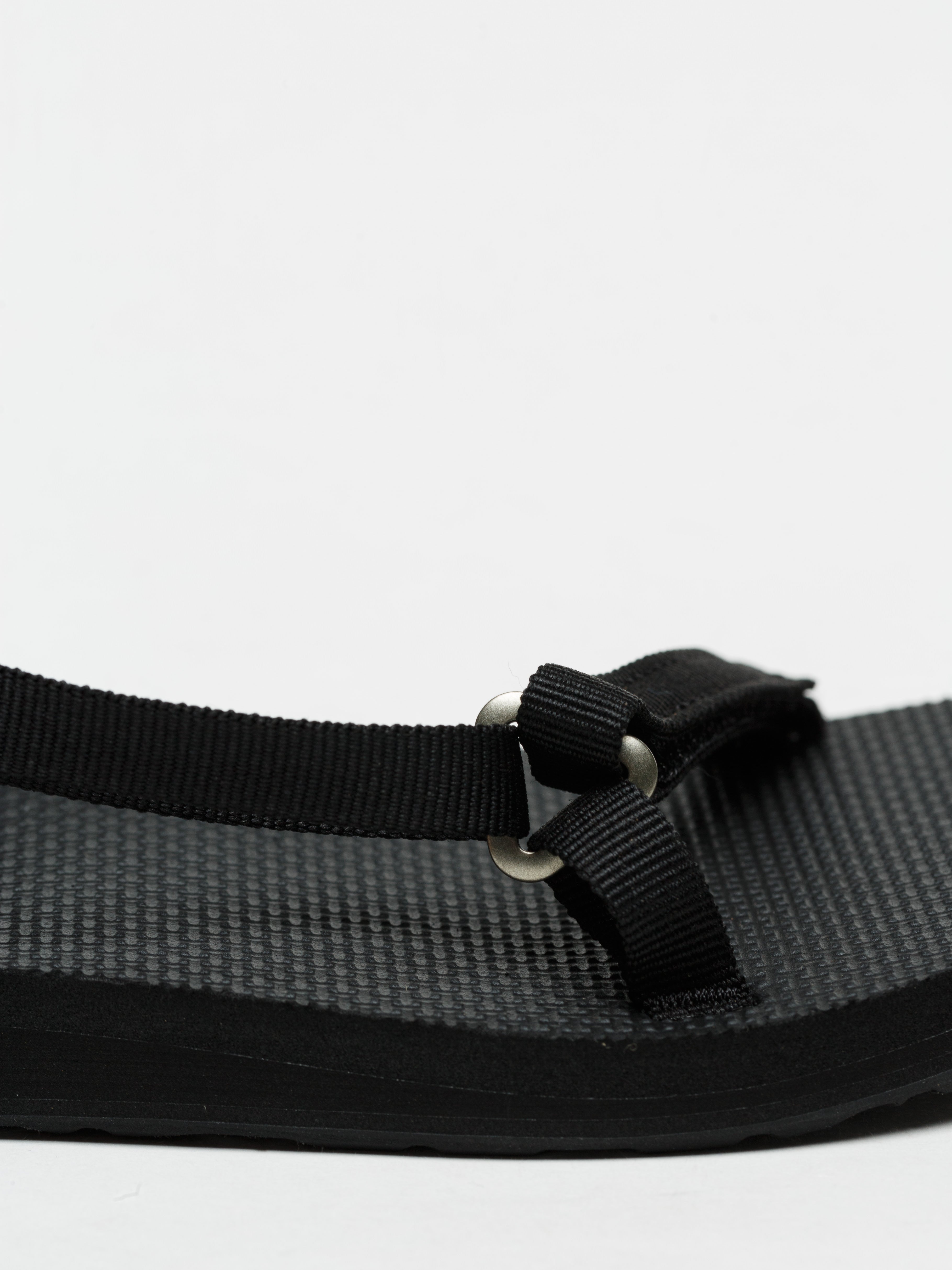 Sandálias Teva Universal Slim