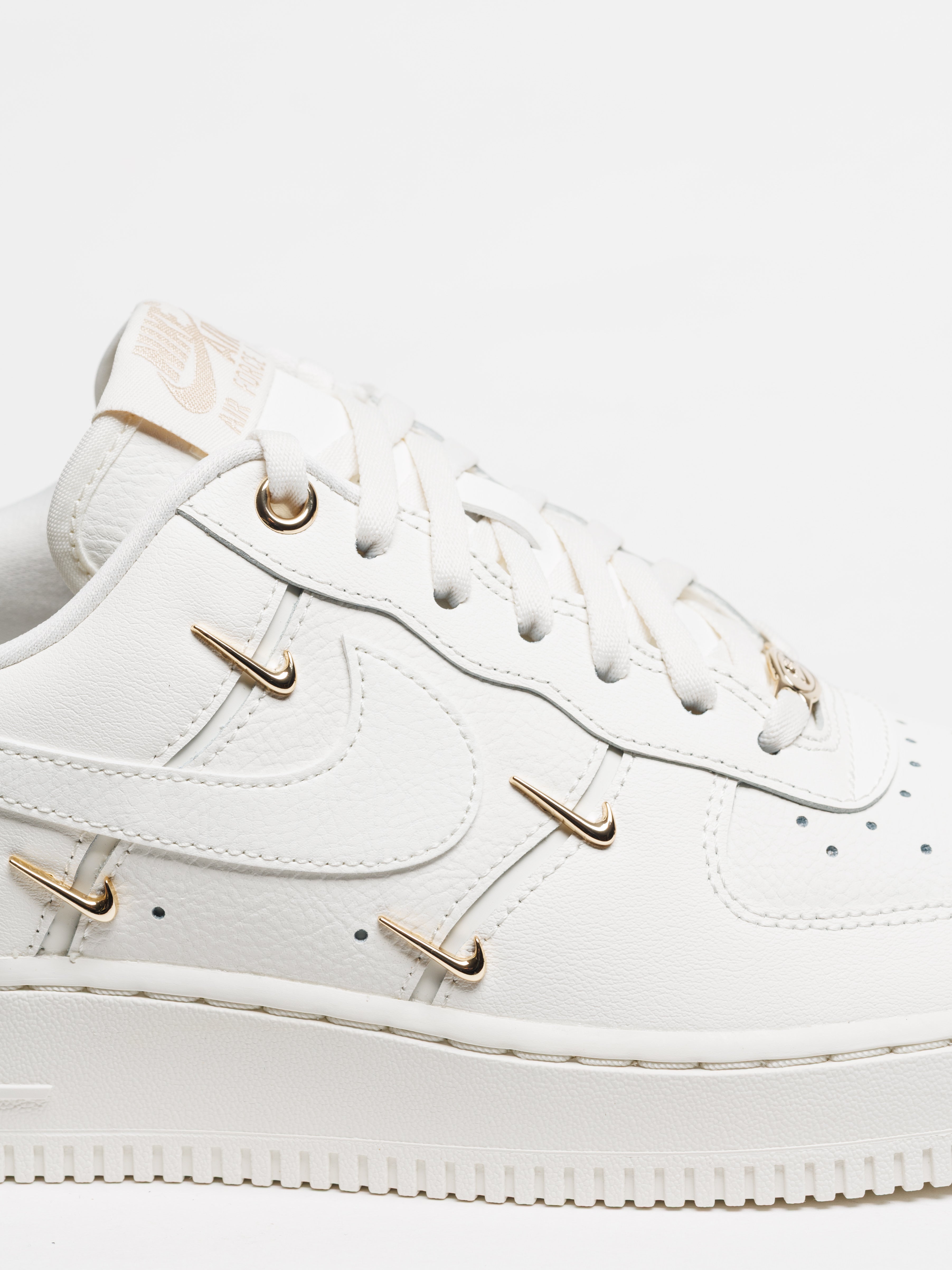 Sapatilhas Nike Air Force 1 '07 LX