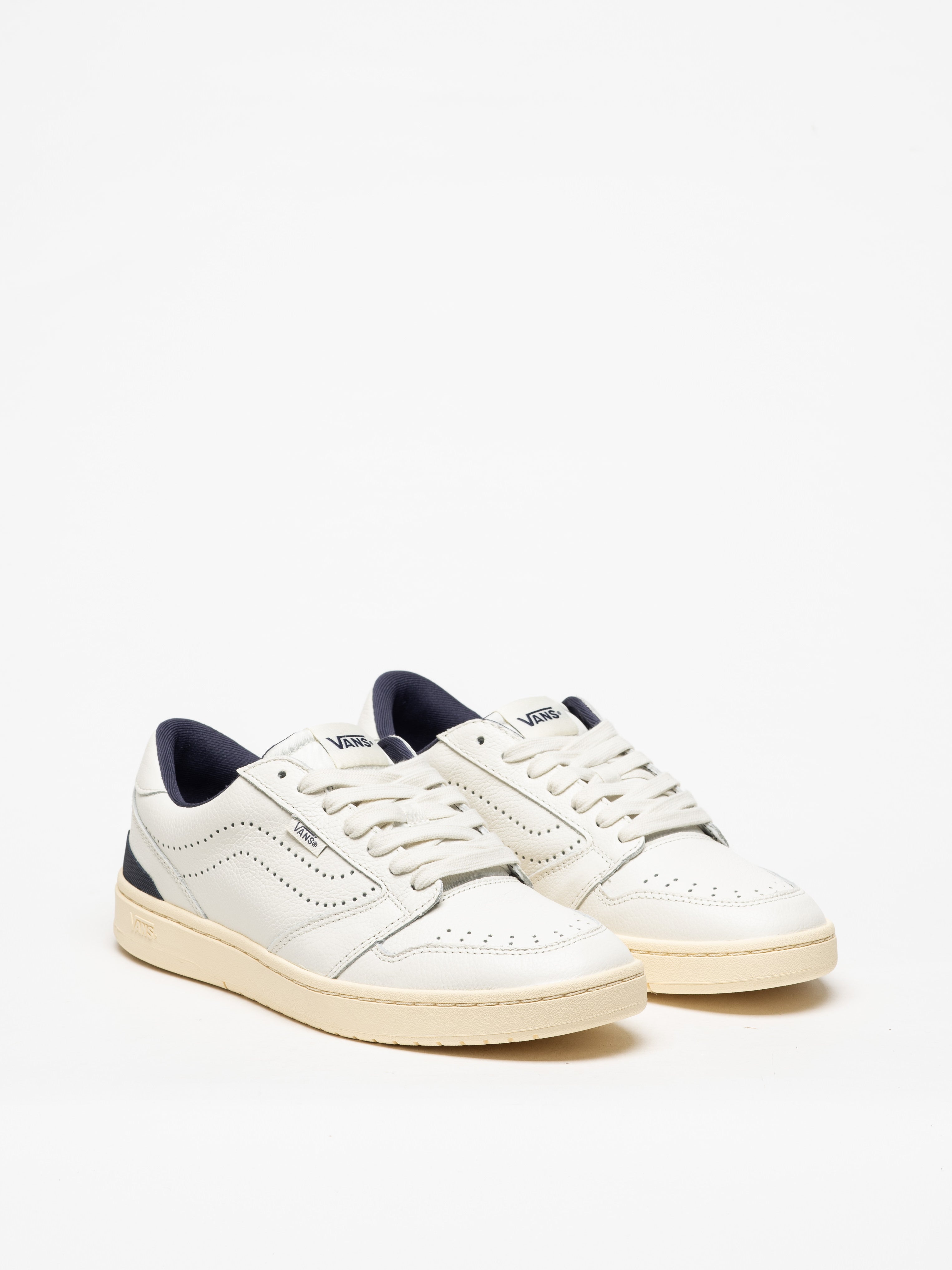 Sapatilhas Vans Court Low