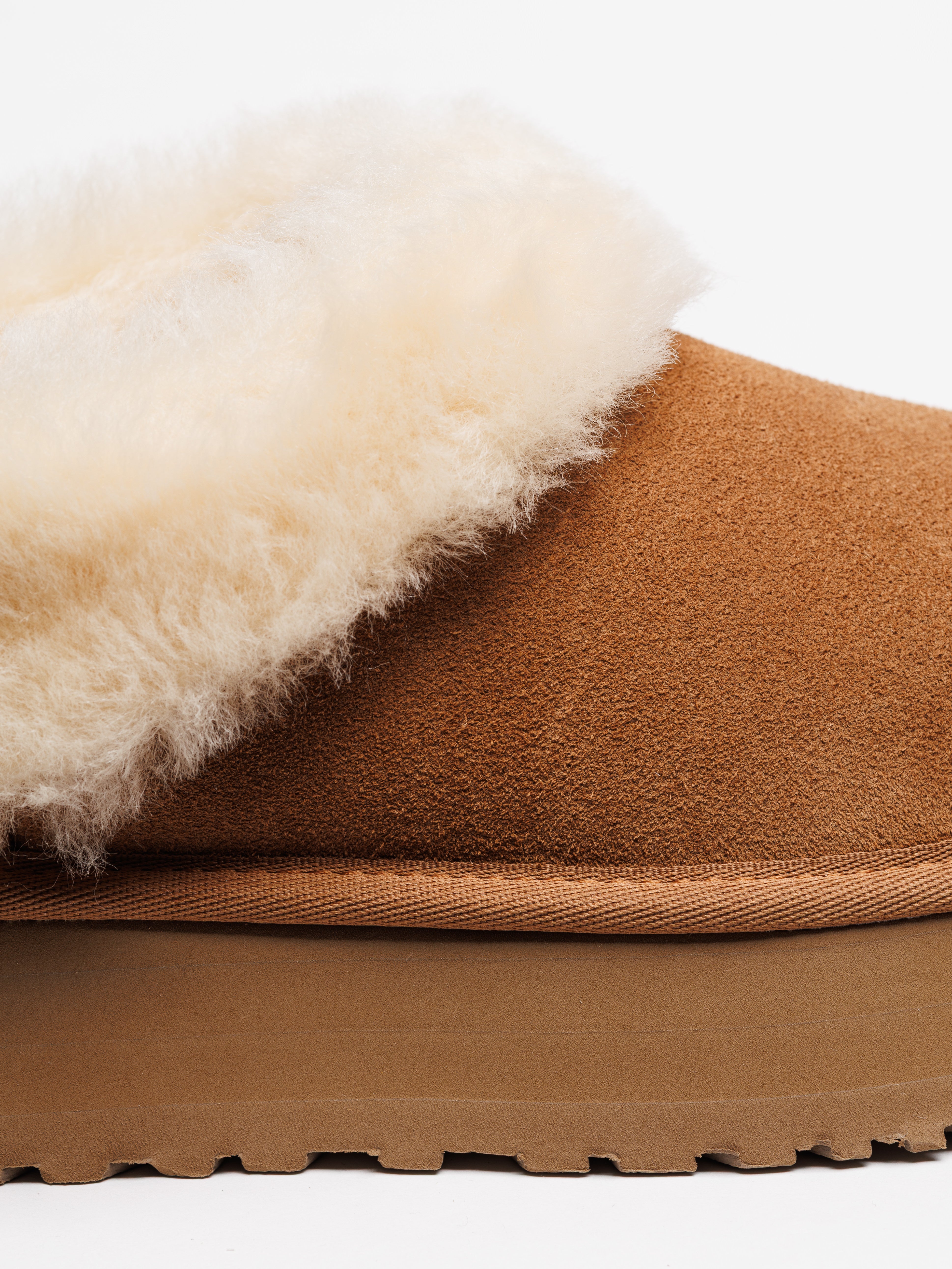 Chinelos Ugg Tazzelle