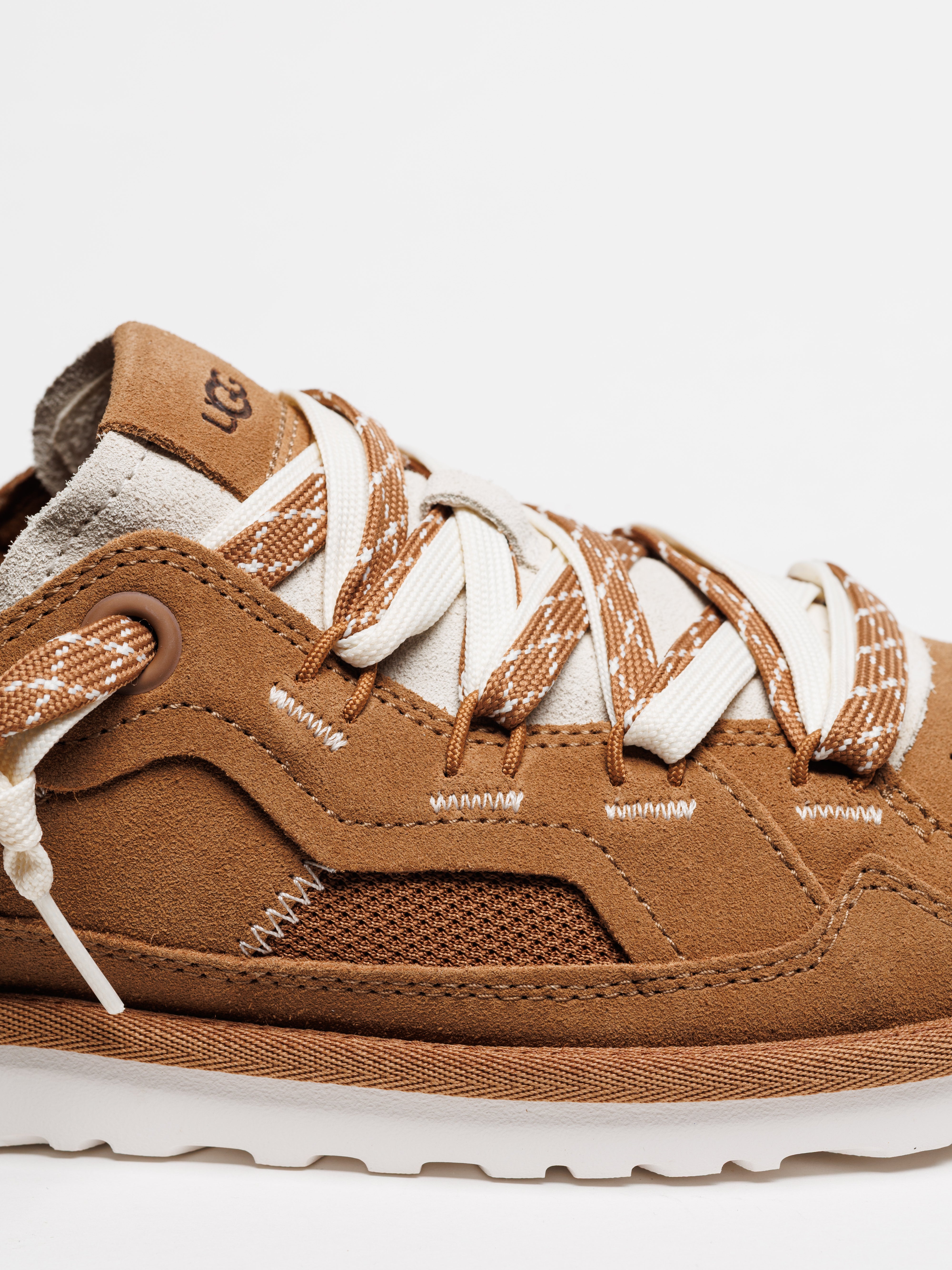 Sapatilhas Ugg Minimel