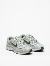 Sapatilhas Nike P-6000