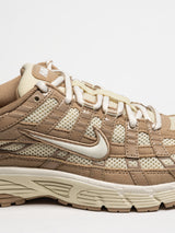 Sapatilhas Nike P-6000