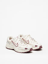 Sapatilhas Nike P-6000