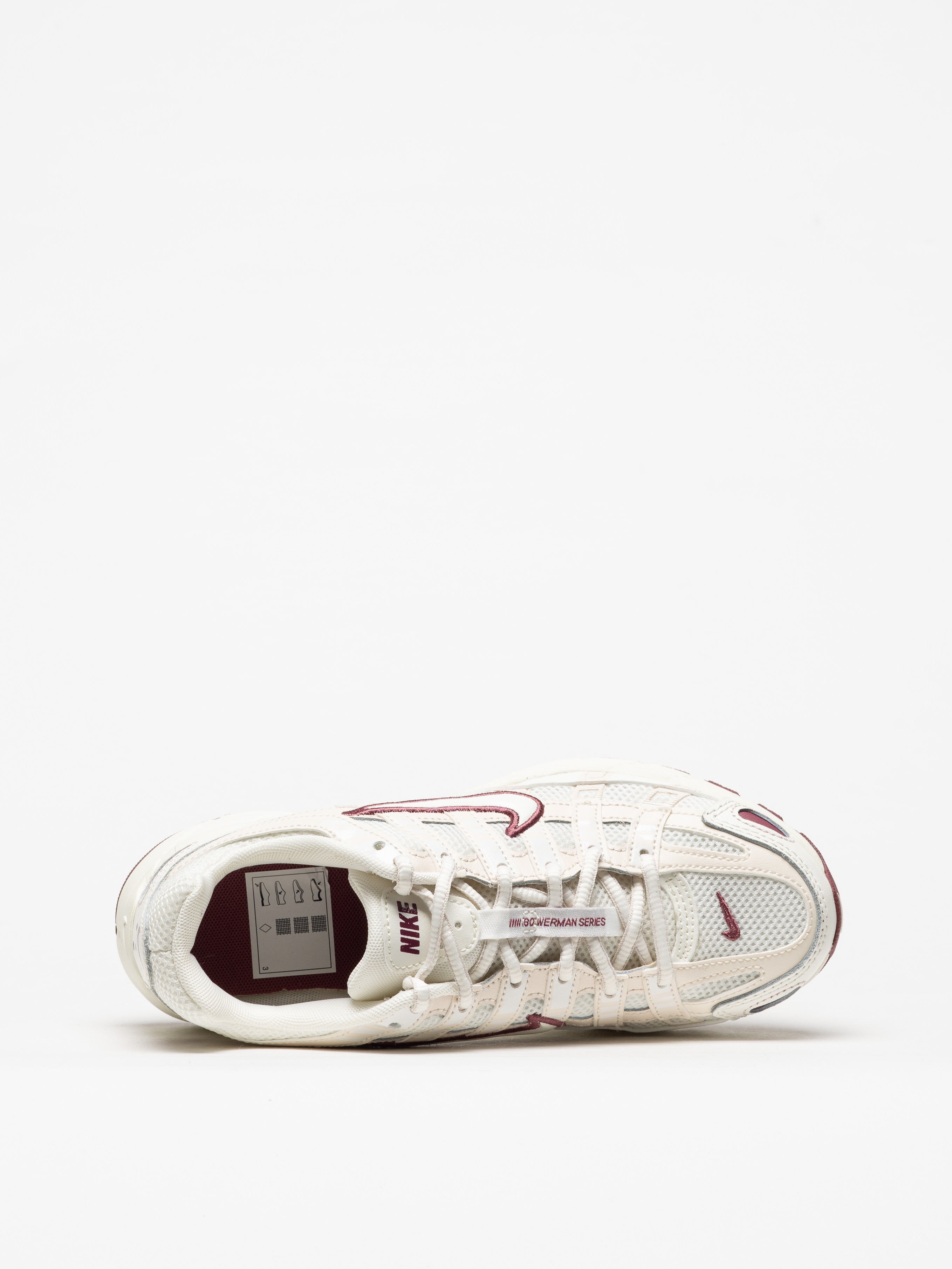 Sapatilhas Nike P-6000