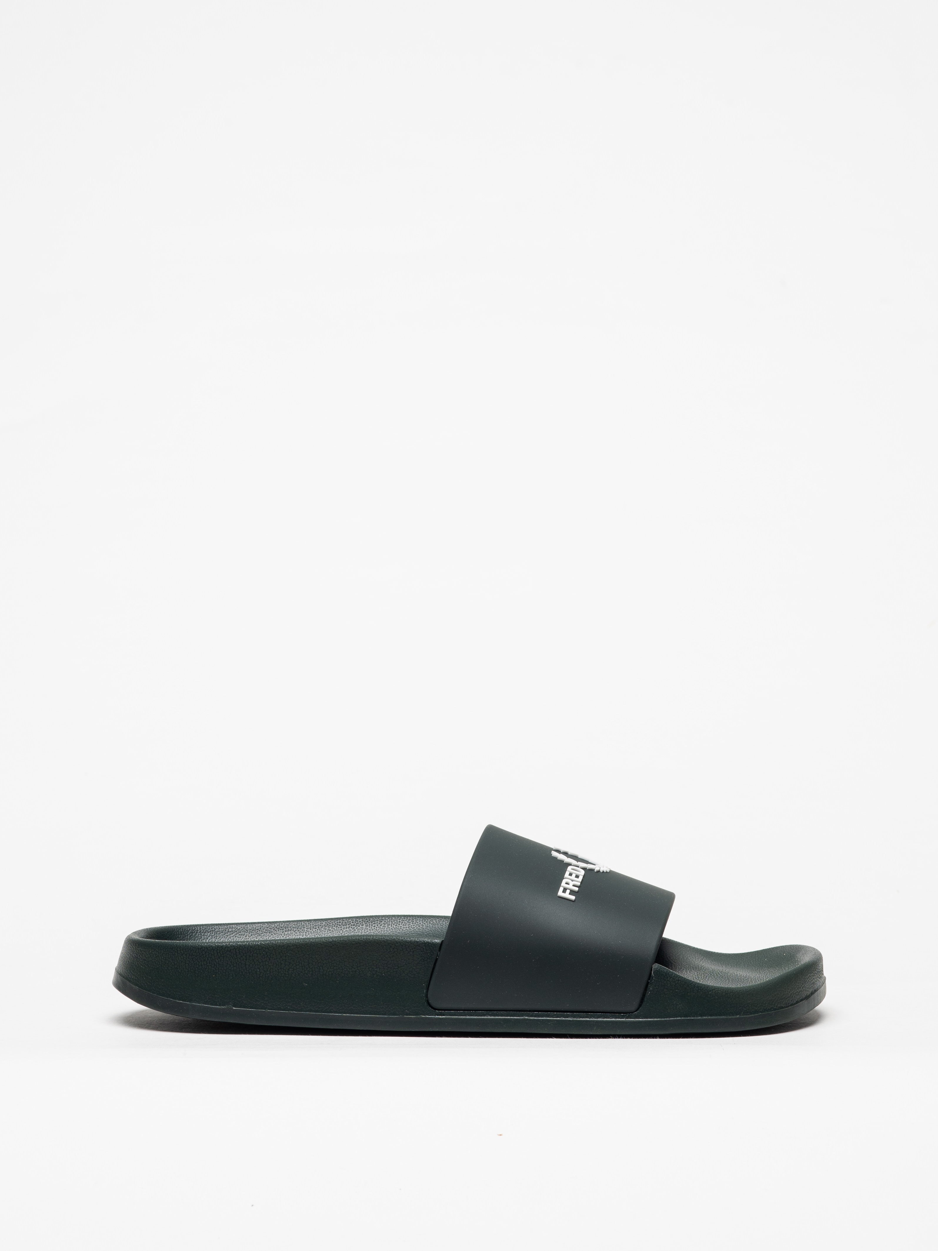 Chinelos Fred Perry Branded Slides