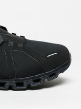 On Cloud 5 Waterproof Sneakers