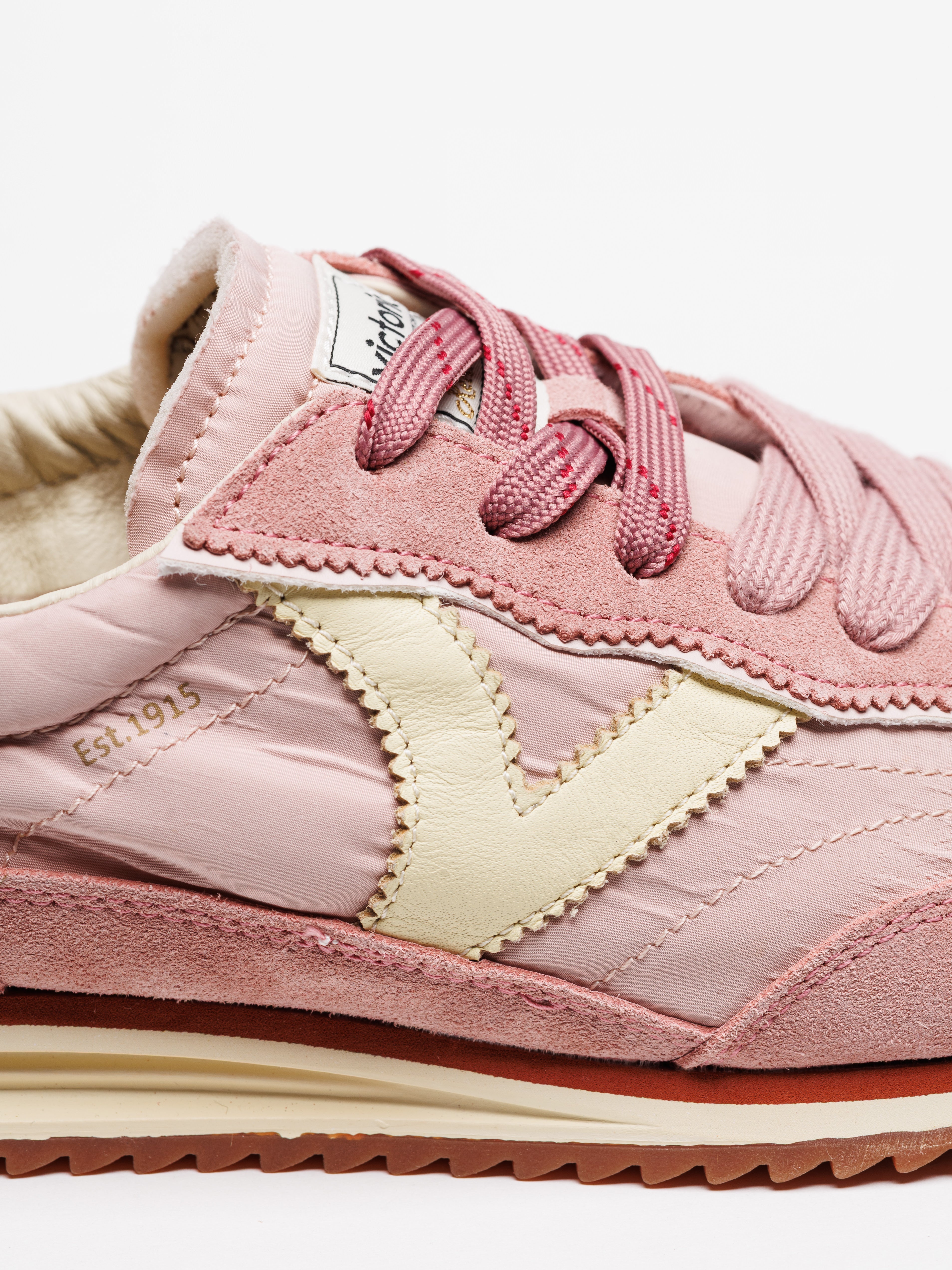 Sapatilhas Victoria Saturno