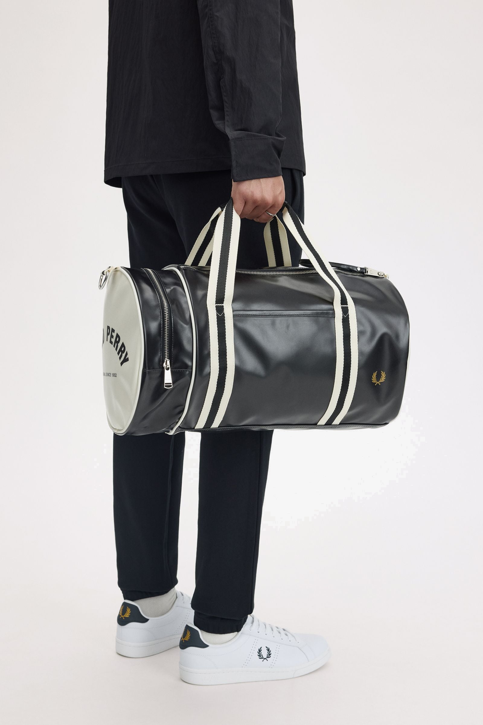 Mochila Fred Perry Classic Barrel Bag