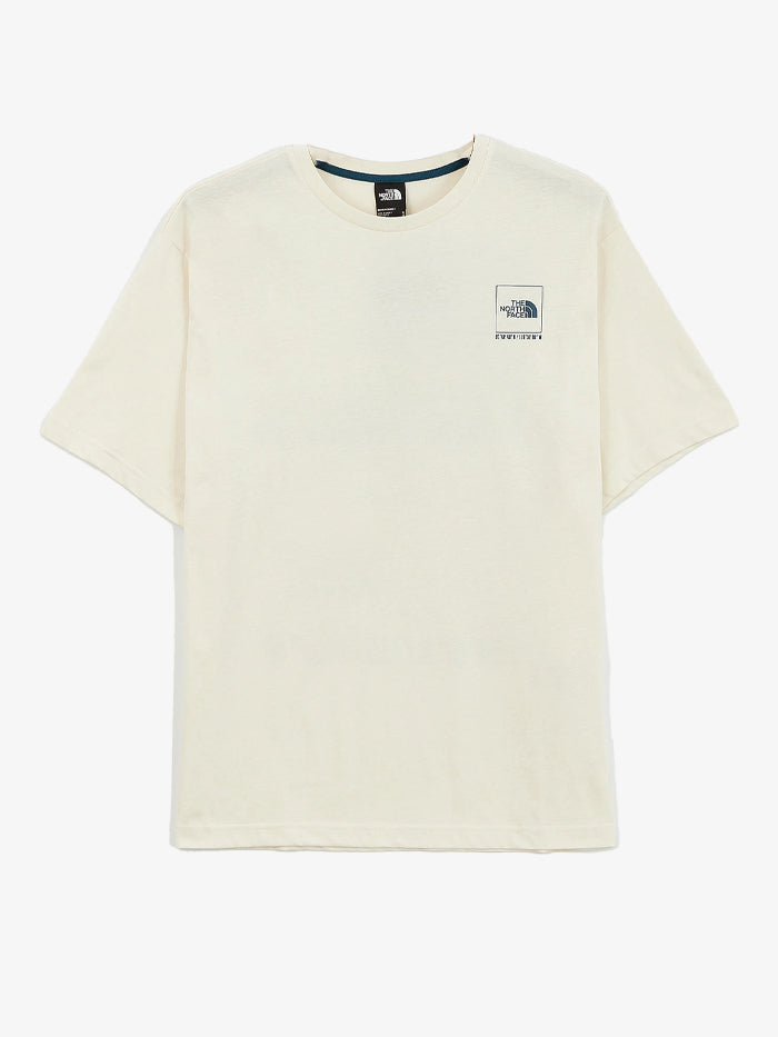 T-shirt North Face Coordinates