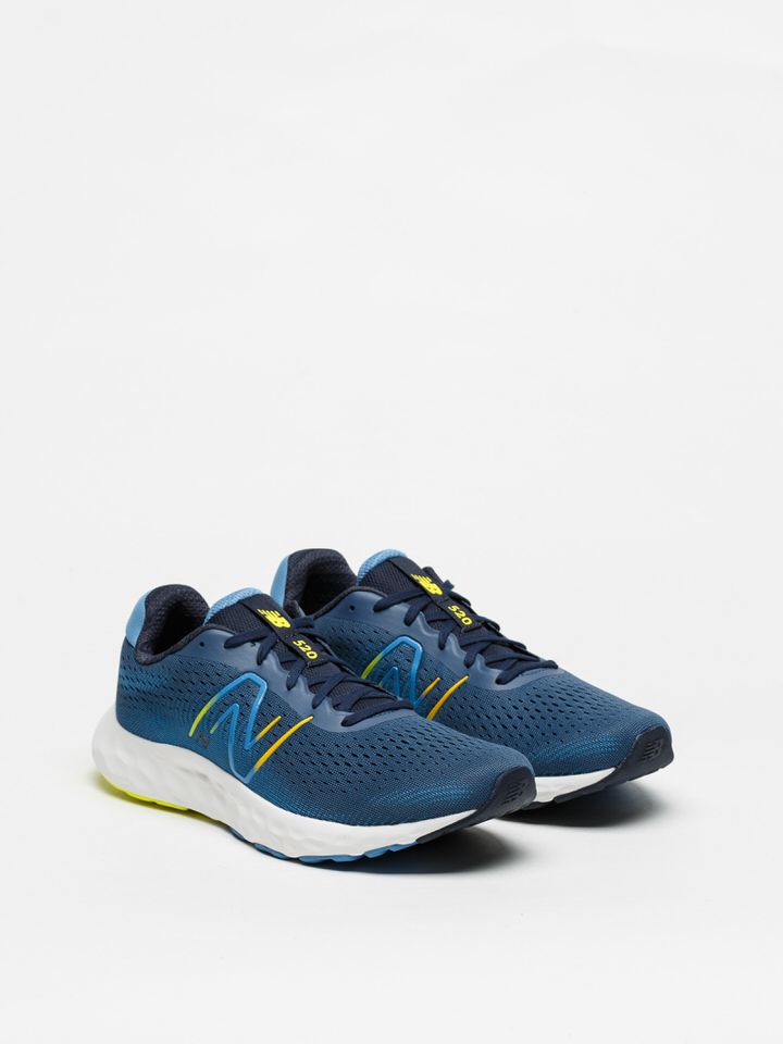 Sapatilhas New Balance 520