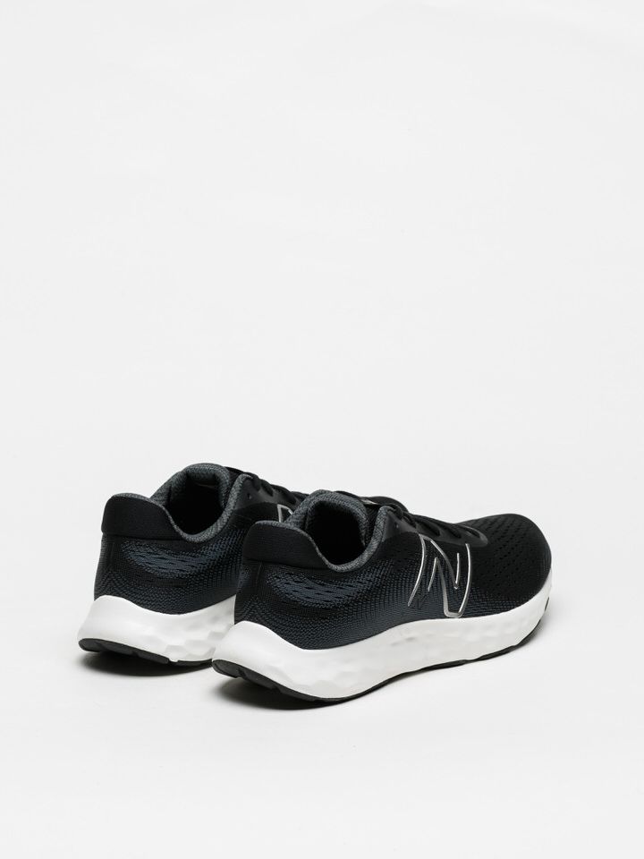 Sapatilhas New Balance 520