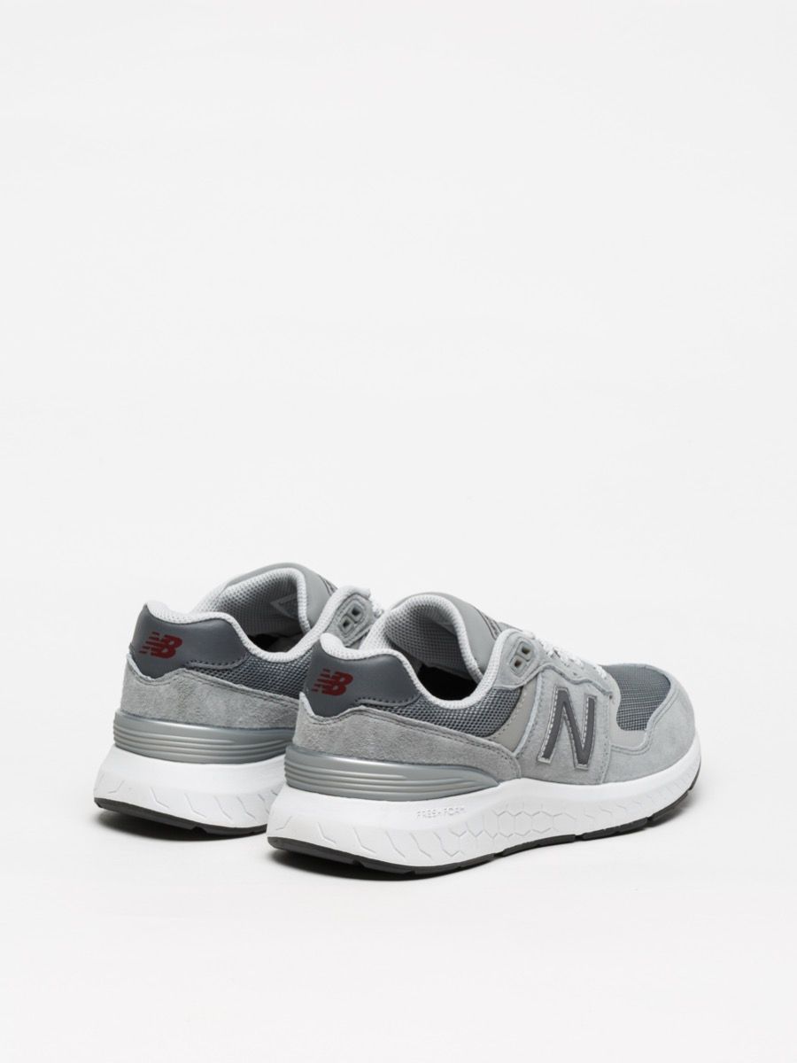 Sapatilhas New Balance 880